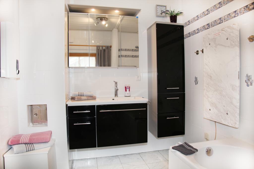 Chiemsee Comfort-Bungalow Mit Garten 림스팅 외부 사진